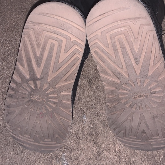 Black Women’s  UGG Boots Sz 7 1/2” w/ Glitter - Picture 6 of 10
